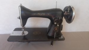 Máquina de coser Alfa