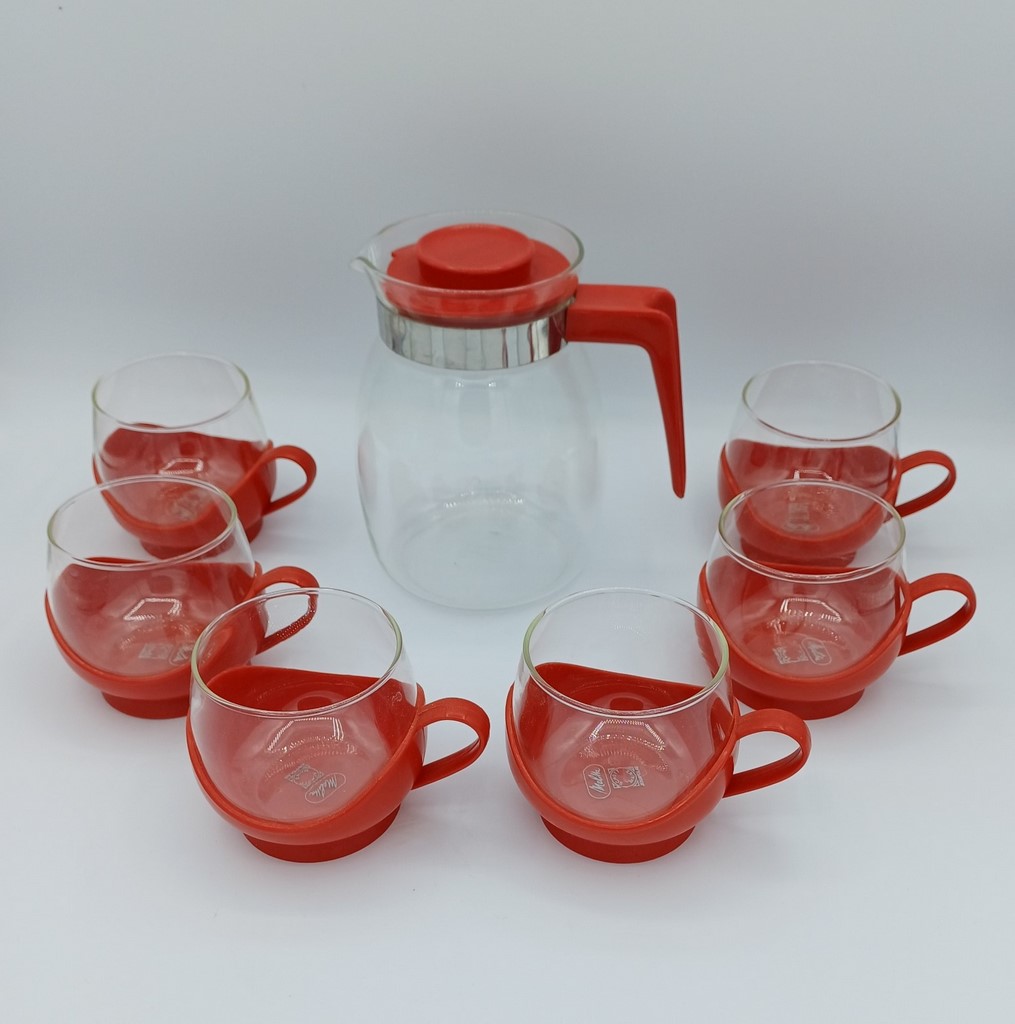 Juego de jarra y tazas Melitta