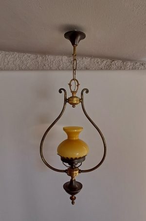 Lámpara de techo estilo quinqué